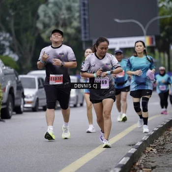 Runner Photo 8949218