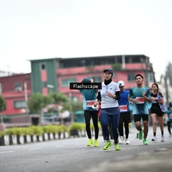 Runner Photo 8949244