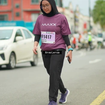 Runner Photo 8949249