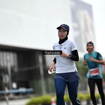 Runner Photo 8949269