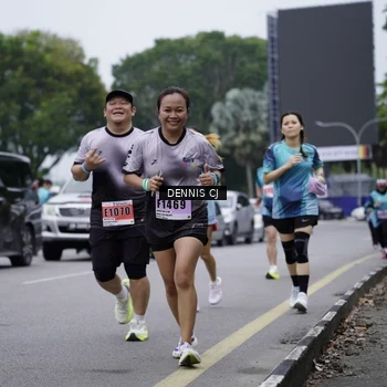 Runner Photo 8949272