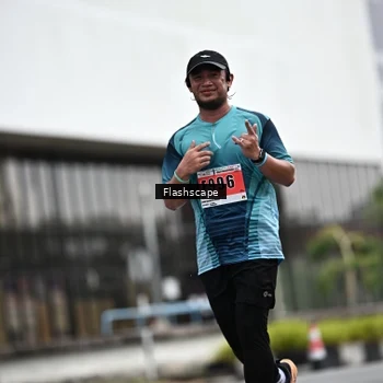 Runner Photo 8949291