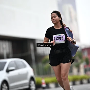 Runner Photo 8949337