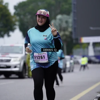 Runner Photo 8949346