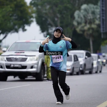 Runner Photo 8949351