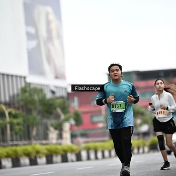 Runner Photo 8949415