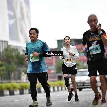 Runner Photo 8949422