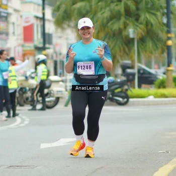 Runner Photo 8949442
