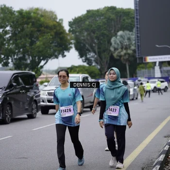 Runner Photo 8949501