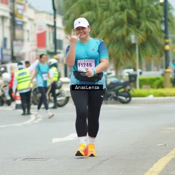 Runner Photo 8949503