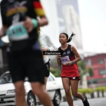 Runner Photo 8949524