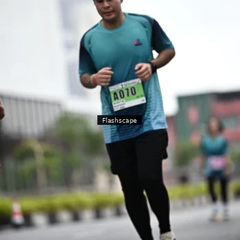 Runner Photo 8949532
