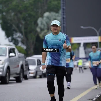 Runner Photo 8949581