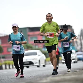 Runner Photo 8949606