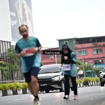 Runner Photo 8949671