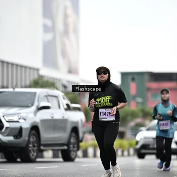 Runner Photo 8949700