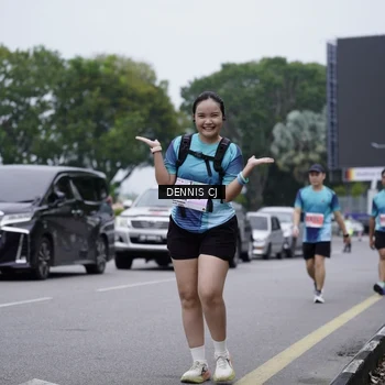 Runner Photo 8949709