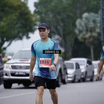 Runner Photo 8949729