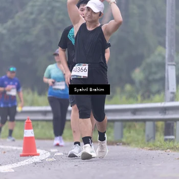 Runner Photo 8949732