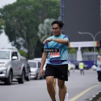 Runner Photo 8949740