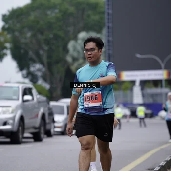 Runner Photo 8949746
