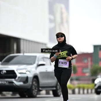Runner Photo 8949751