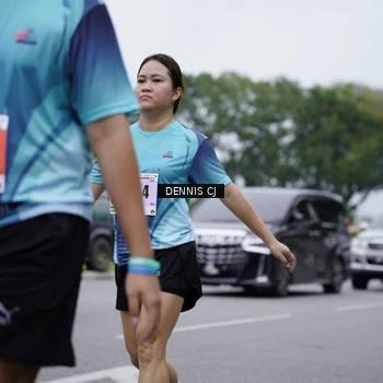 Runner Photo 8949772