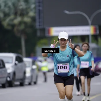 Runner Photo 8949837