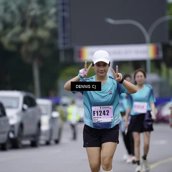 Runner Photo 8949857