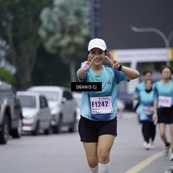 Runner Photo 8949877
