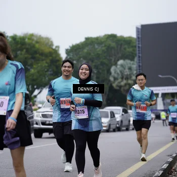Runner Photo 8949955