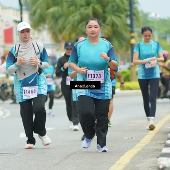 Runner Photo 8949973