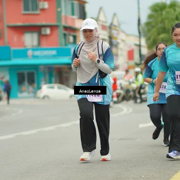 Runner Photo 8950015