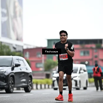 Runner Photo 8950052