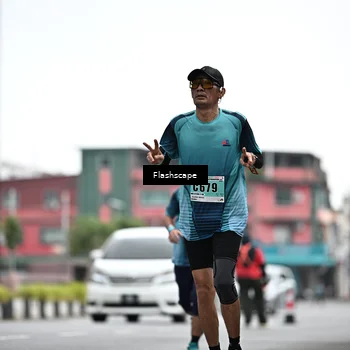 Runner Photo 8950074