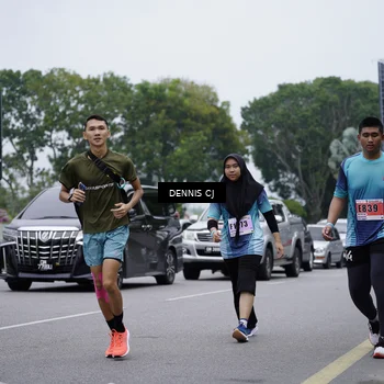 Runner Photo 8950110