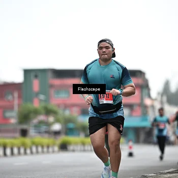 Runner Photo 8950125
