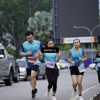 Runner Photo 8950224