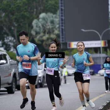 Runner Photo 8950243