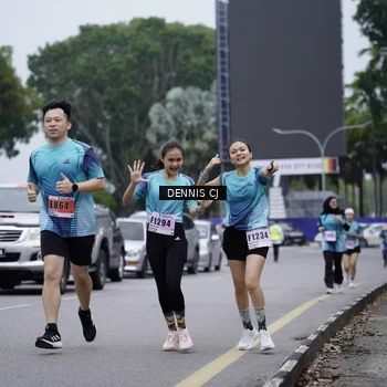 Runner Photo 8950280