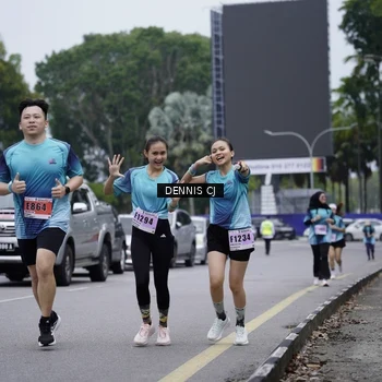 Runner Photo 8950300