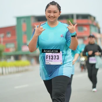 Runner Photo 8950306