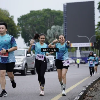 Runner Photo 8950326