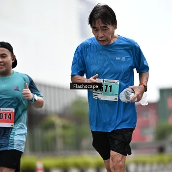 Runner Photo 8950328