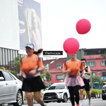 Runner Photo 8950356