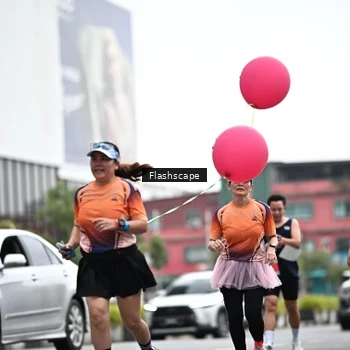 Runner Photo 8950375