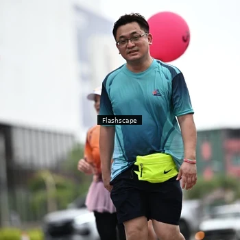 Runner Photo 8950451