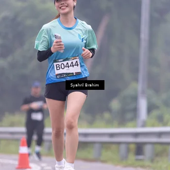 Runner Photo 8950487
