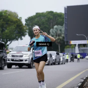 Runner Photo 8950532