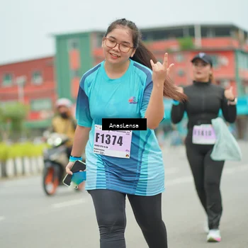 Runner Photo 8950538
